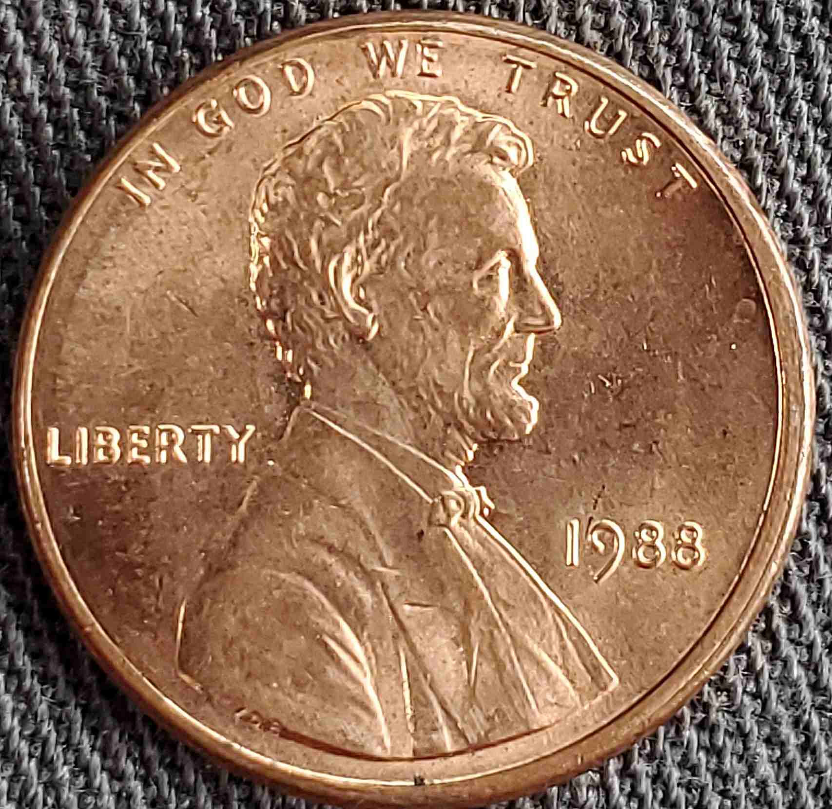 1988-P-LMC...ddr,-Off-Center-And-His-Ear,-Adams-Apple-And-Bowtie